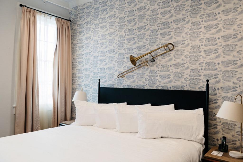 Henry Howard Hotel ニューオーリンズ エクステリア 写真